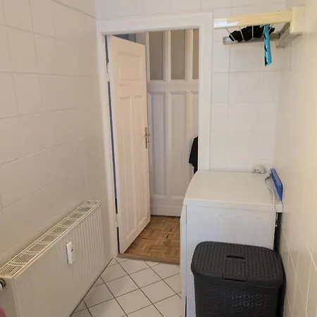 Homestay Private Zimmer Direkt Am Treptower Park *